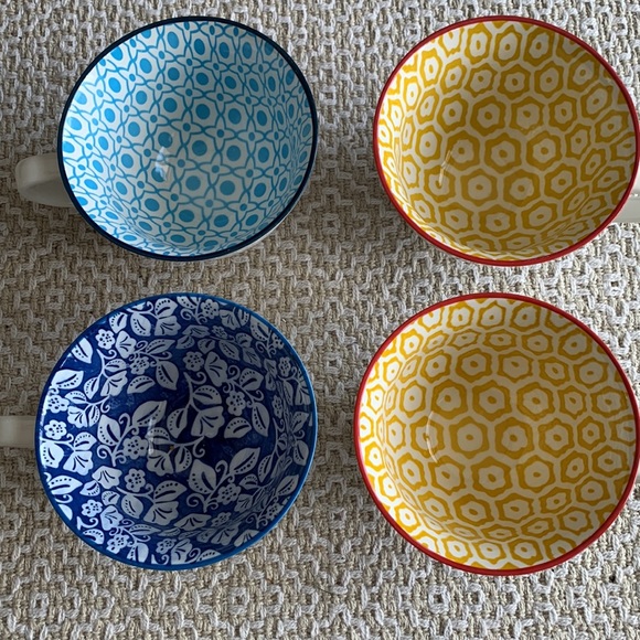 Bowring teacups (large size) - Picture 2 of 4